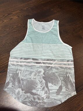 George tank top size large